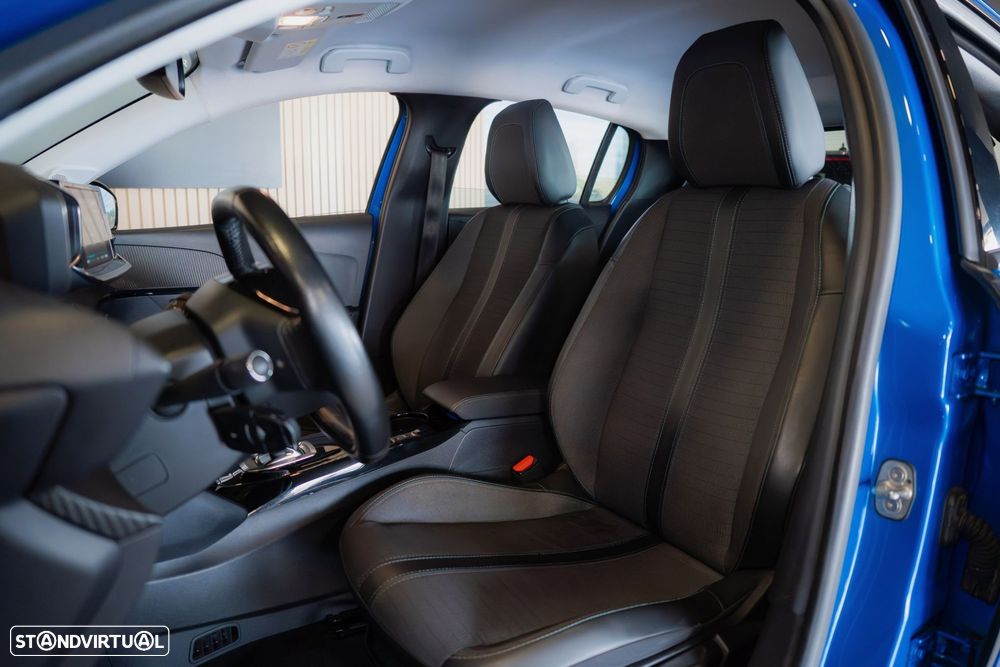 Peugeot e-208 50 kWh Allure - 5
