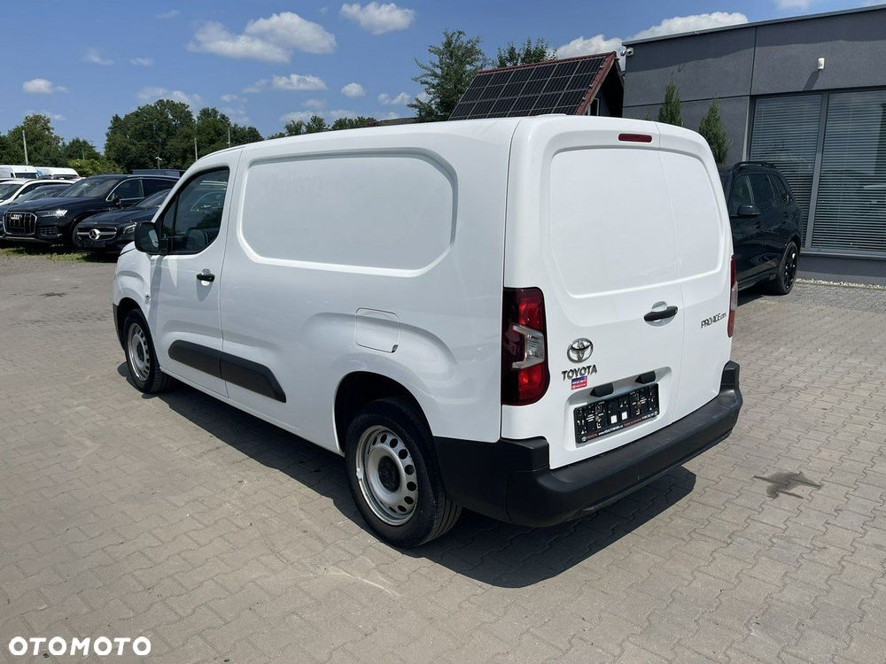 Toyota Proace City - 4