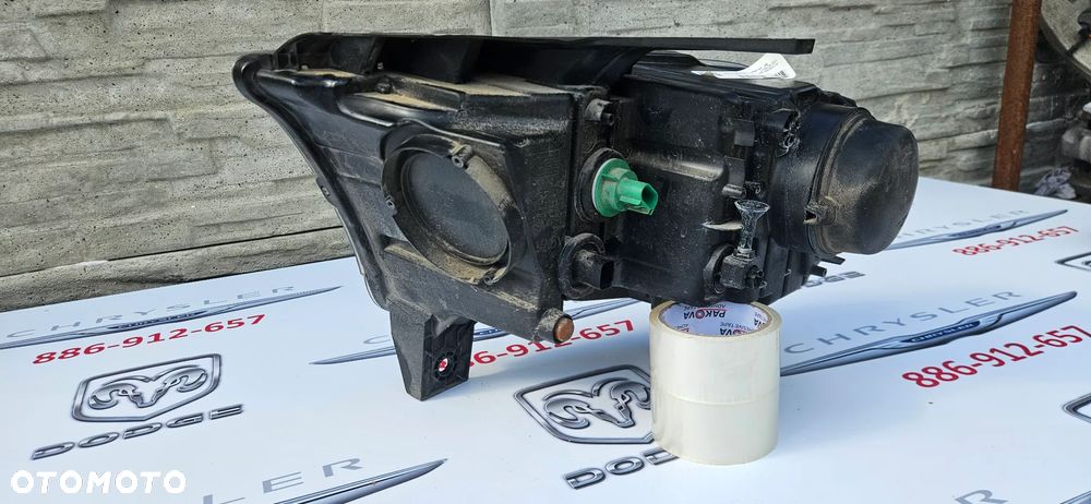 Dodge Durango III LIFT 2014- Kompletny reflektor prawy Lampa prawa 68299130AC P68299130AC Oryginalna MOPAR WERSJA RT GT CZARNY ŚRODEK - 14