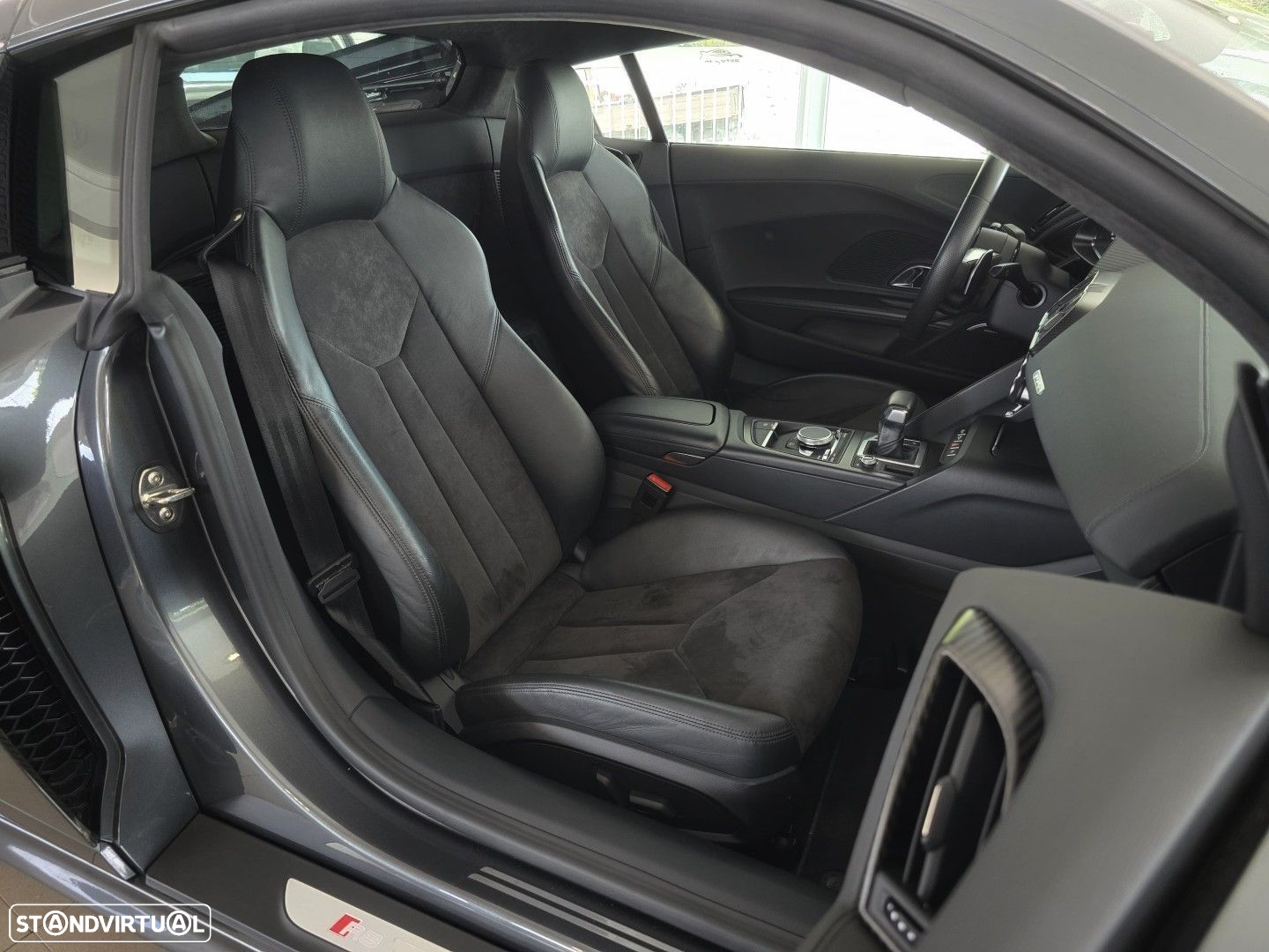 Audi R8 Coupé V10 plus 5.2 FSI quattro S tronic - 40