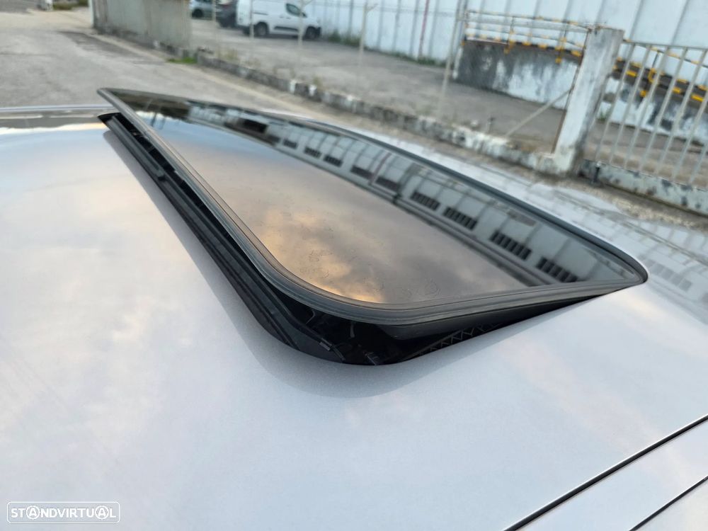 Porsche Panamera 4S PDK - 28