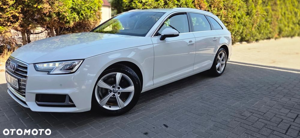 Audi A4 Avant 40 TFSI S tronic - 6