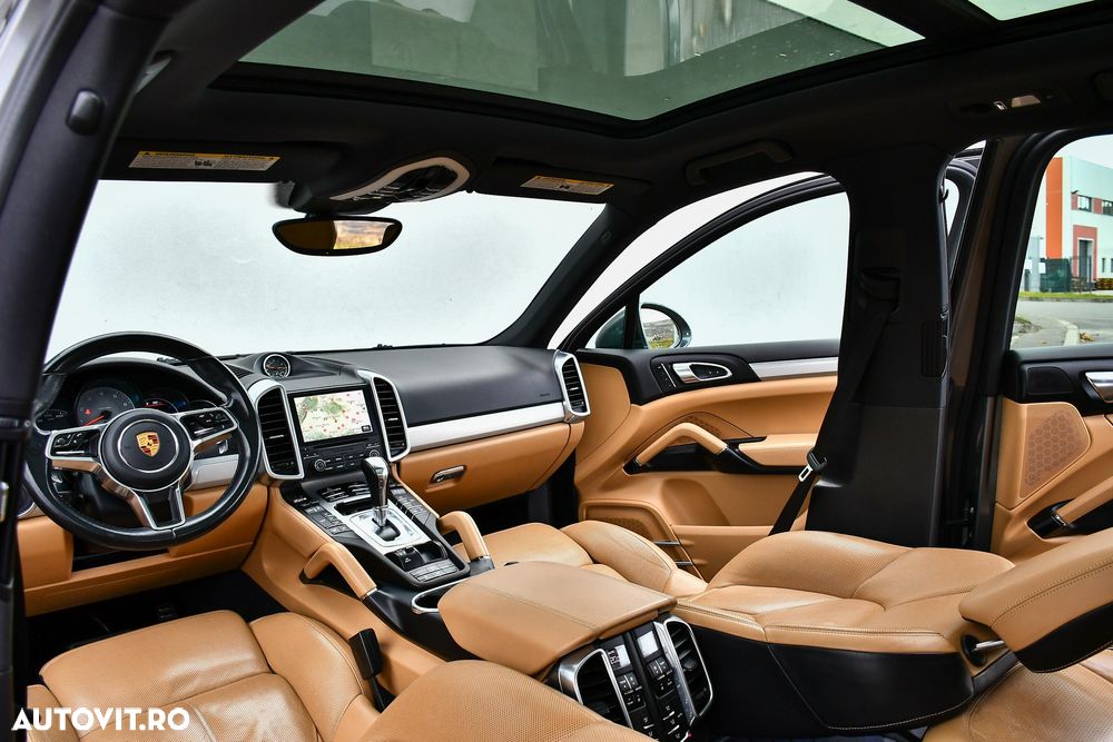 Porsche Cayenne 3.6 L S - 22