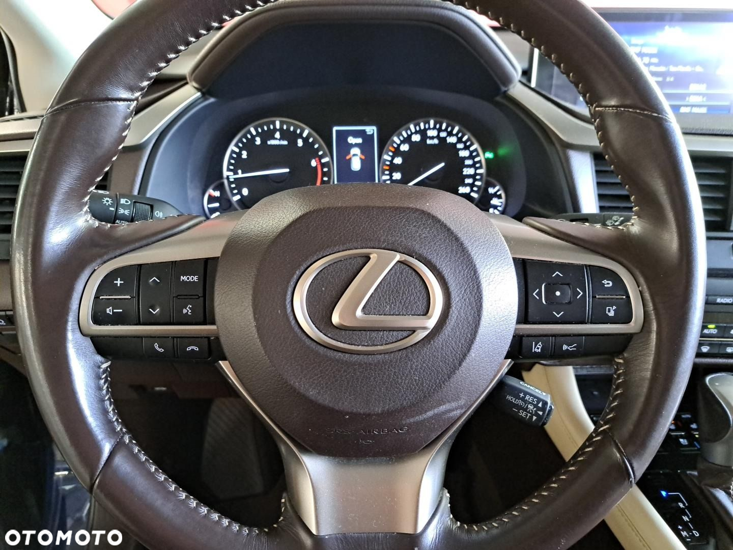 Lexus RX - 32