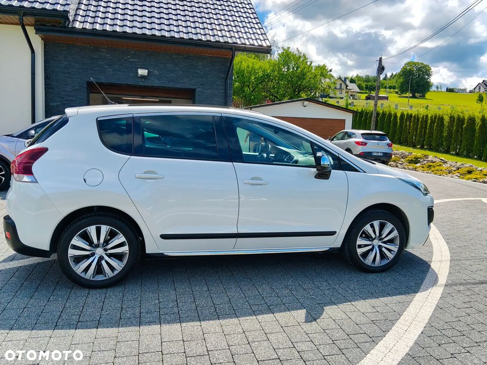 Peugeot 3008 1.6 HDi Style - 4