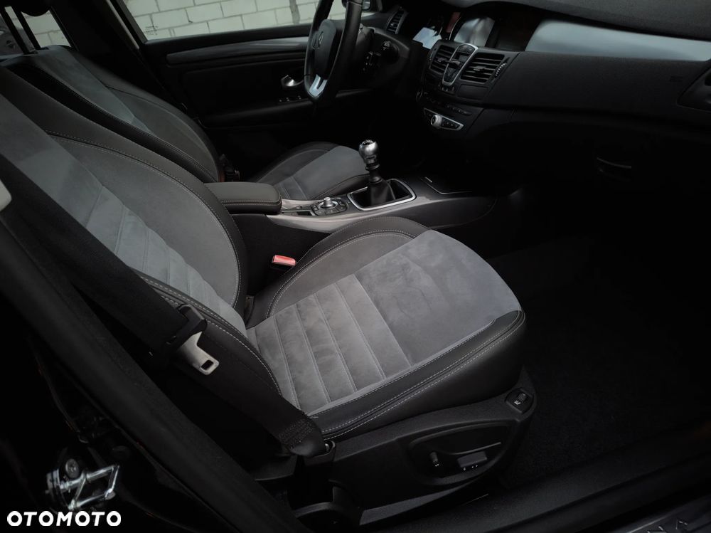 Renault Laguna 2.0 16V Turbo GT - 15
