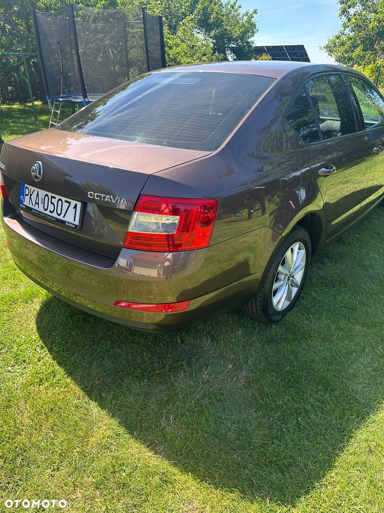 Skoda Octavia 1.4 TSI Ambition DSG - 4