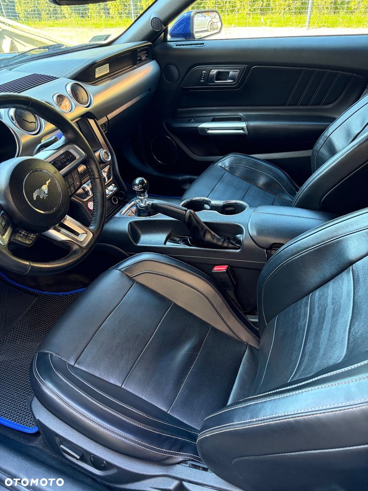 Ford Mustang 5.0 V8 GT - 13
