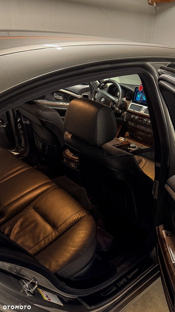 BMW Seria 7 730d - 35