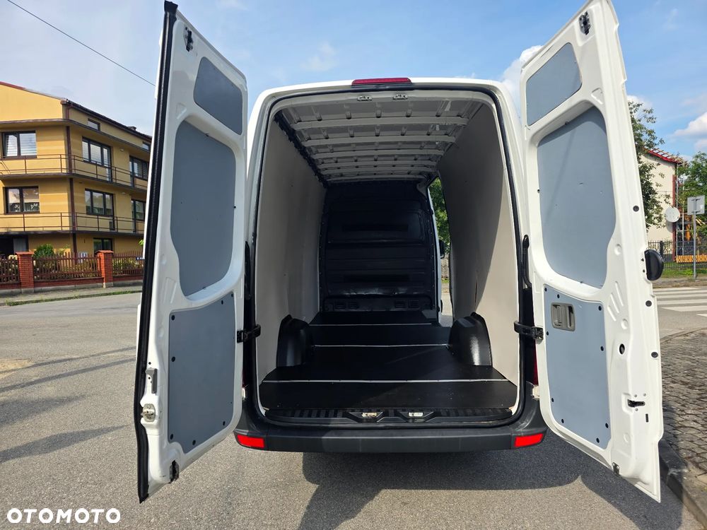 Volkswagen Crafter - 22