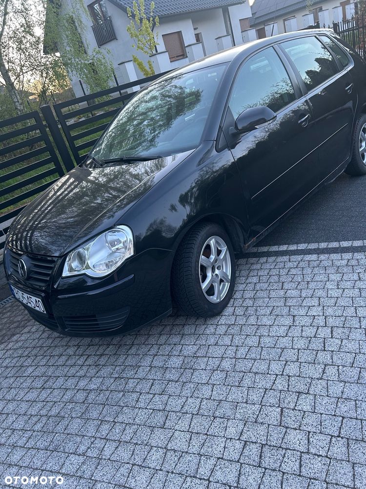 Volkswagen Polo - 1