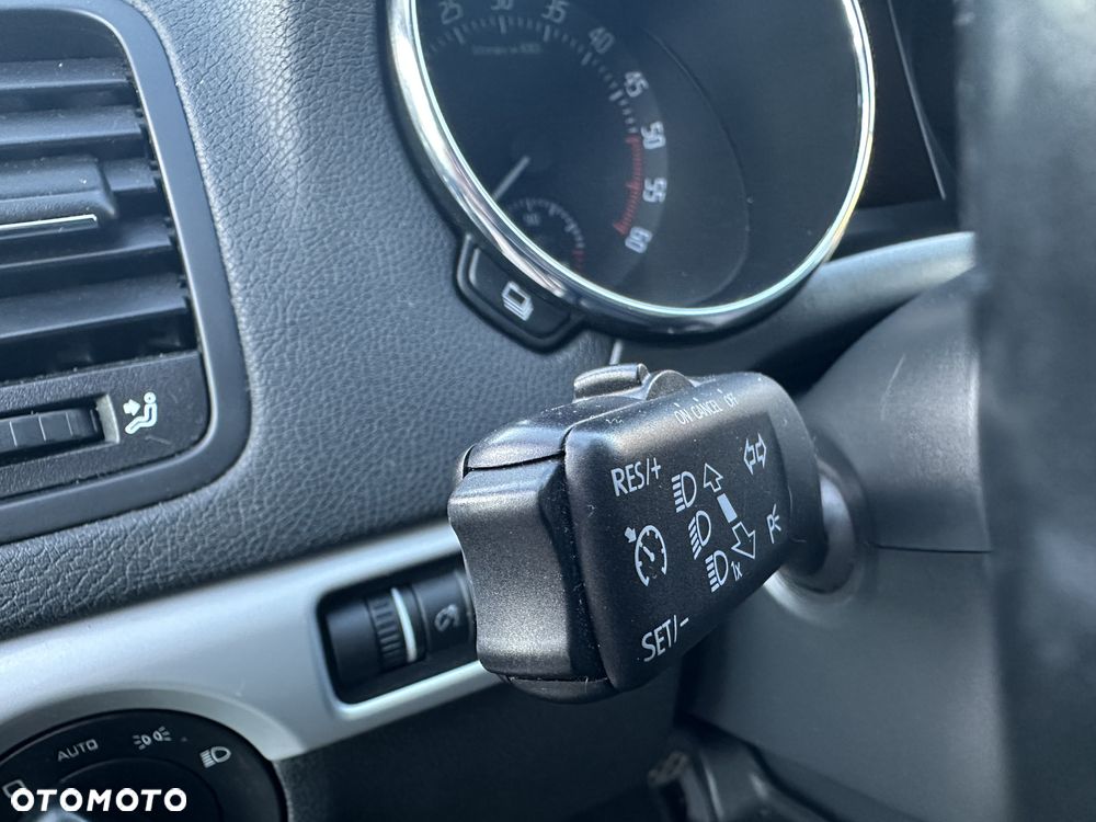 Skoda Yeti 2.0 TDI Experience PLUS EDITION - 30