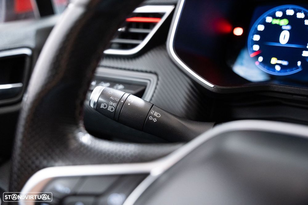 Renault Clio 1.0 TCe RS Line - 12