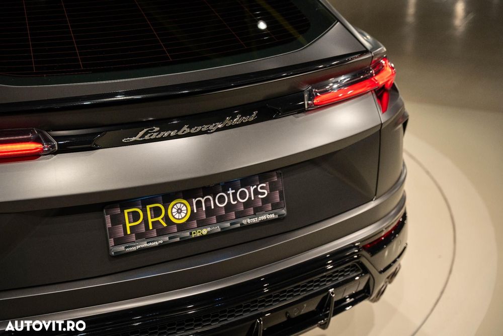 Lamborghini URUS - 17