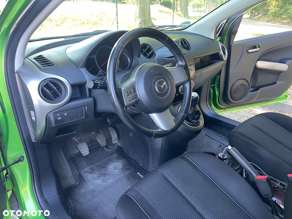 Mazda 2 1.3 Impression - 11