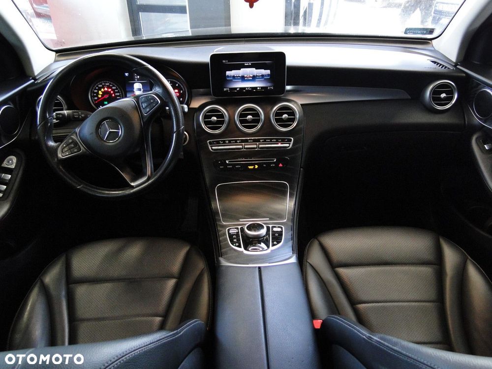 Mercedes-Benz GLC - 18