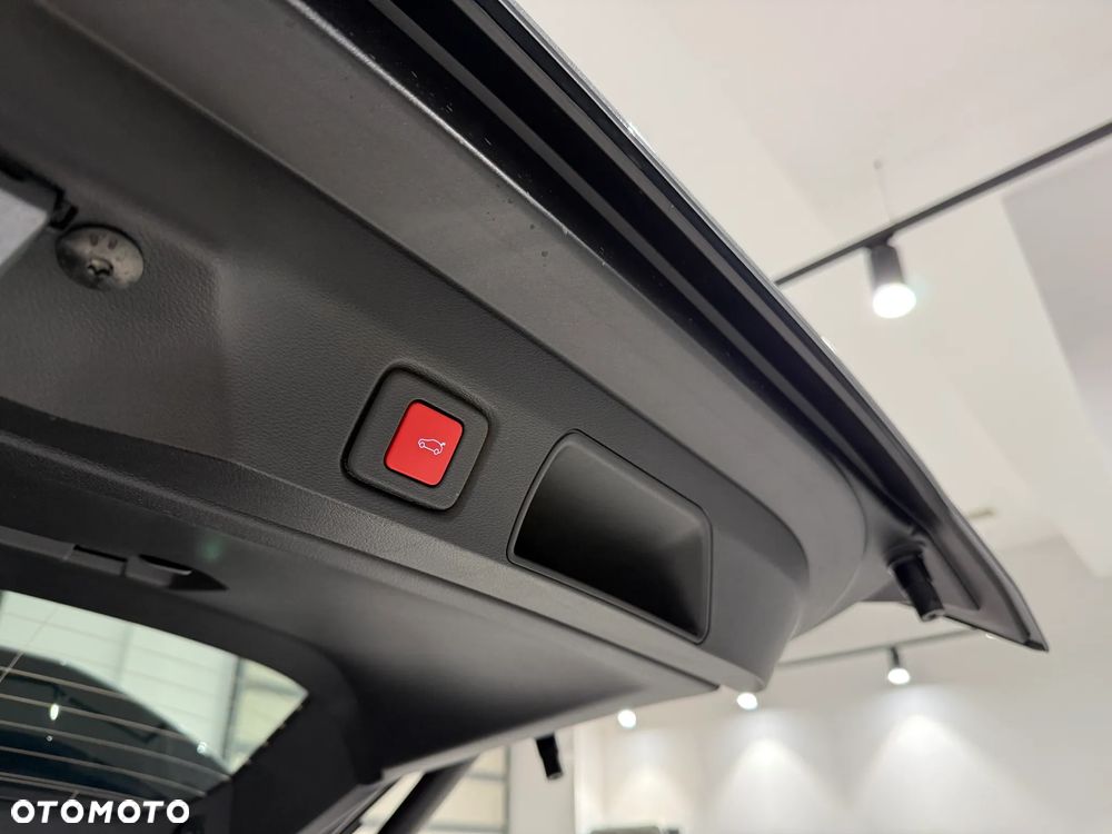 Jeep Compass 1.2 T3 mHEV Altitude FWD DCT - 28