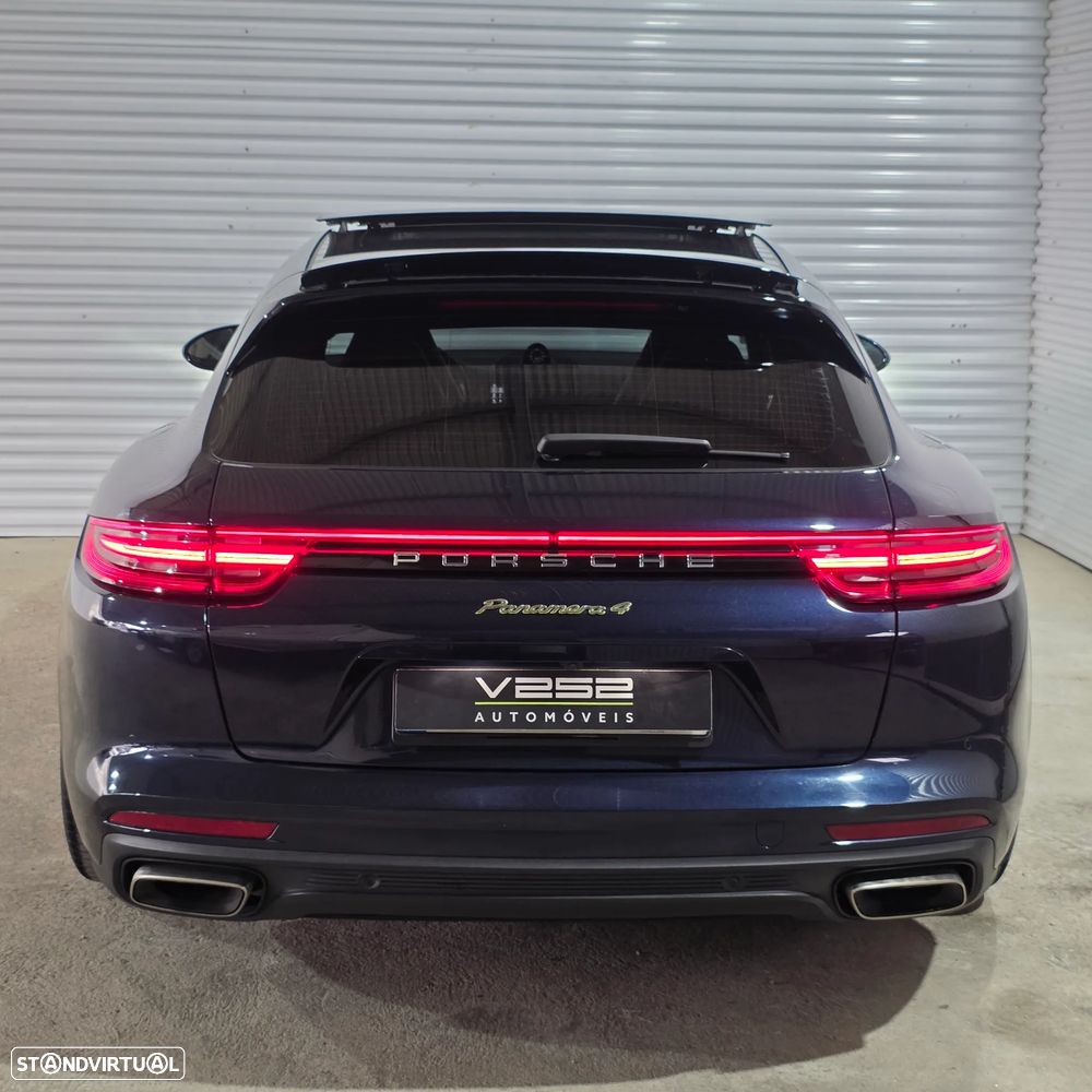 Porsche Panamera Sport Turismo - 7