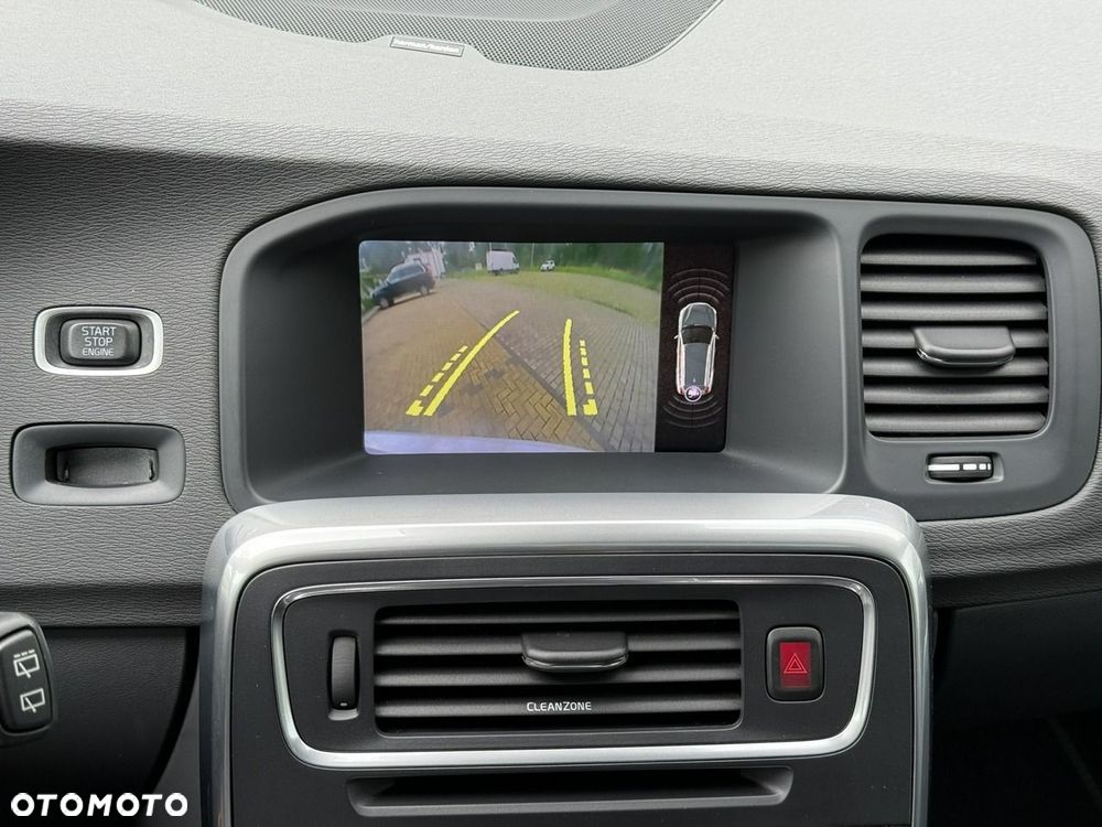 Volvo V60 T6 AWD Polestar - 38