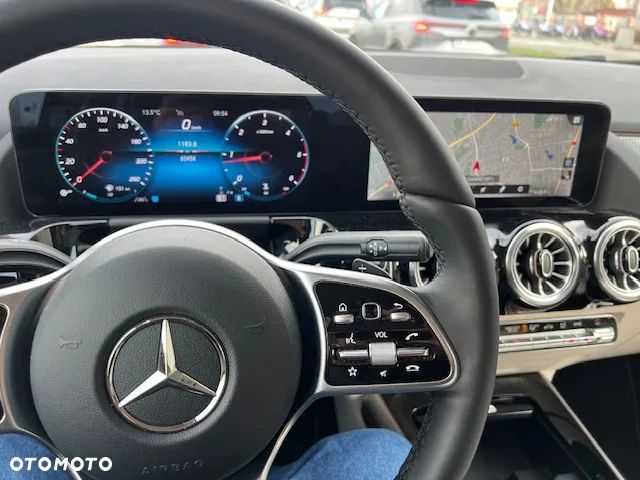 Mercedes-Benz GLA - 6