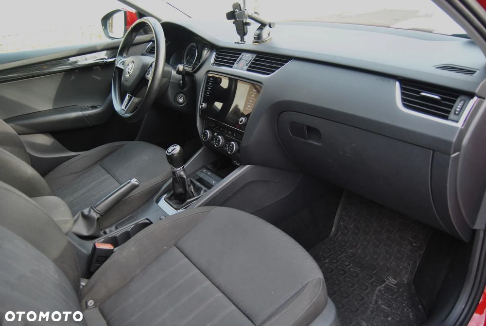 Skoda Octavia 1.5 TSI ACT Style - 7