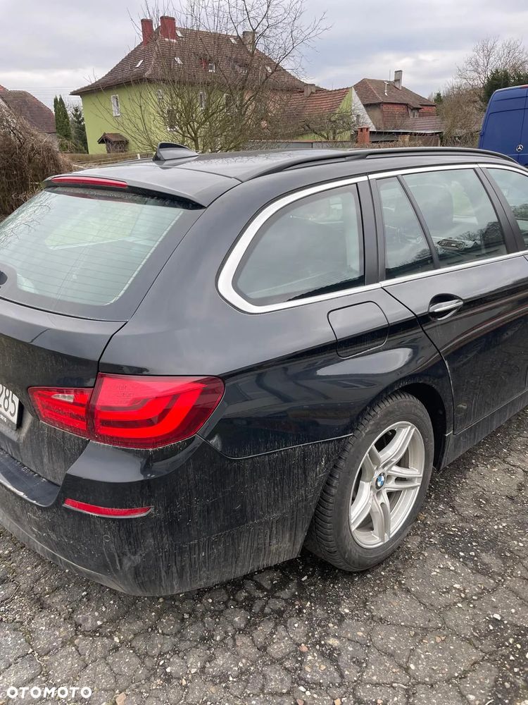 BMW Seria 5 520d - 5