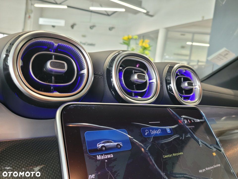 Mercedes-Benz GLC - 14