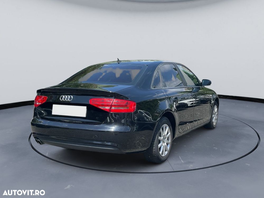 Audi A4 Limuzina 2.0 TDI - 4