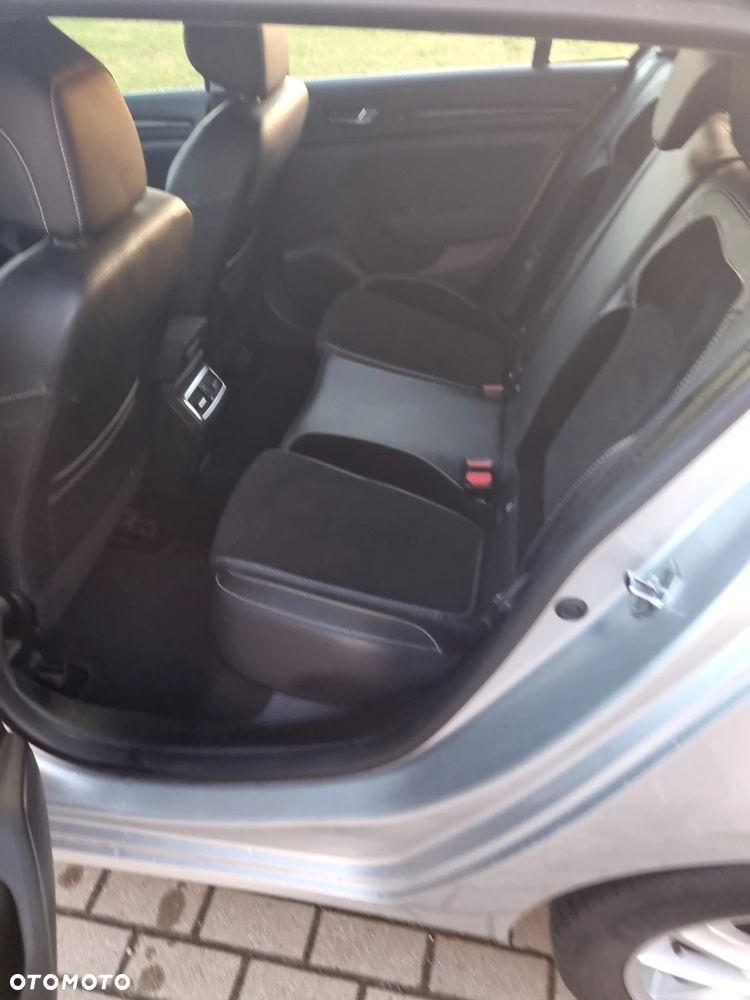 Renault Megane ENERGY TCe 100 LIFE - 9