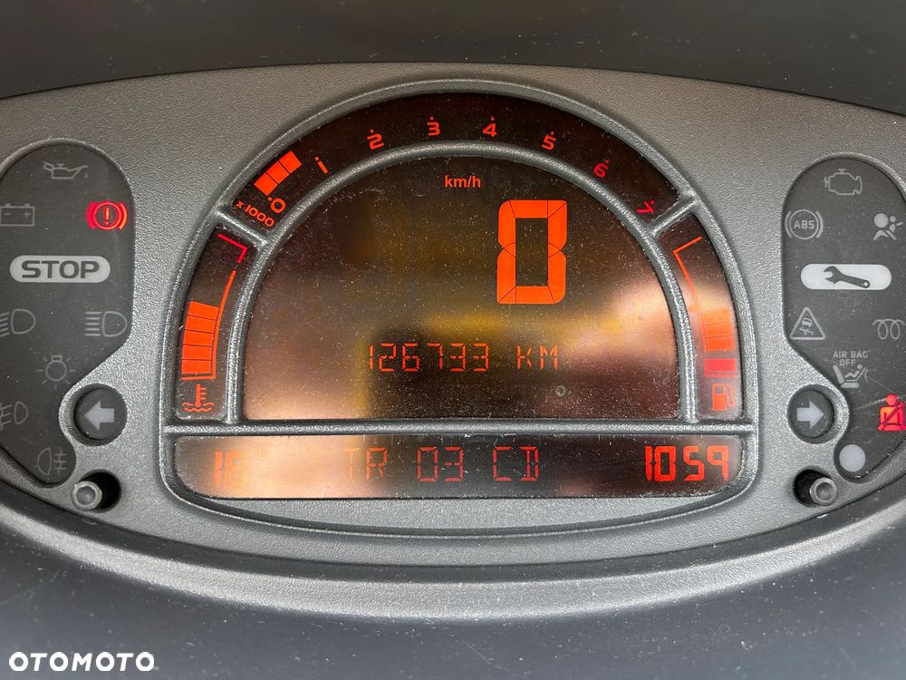 Renault Modus 1.2 16V Cite - 24