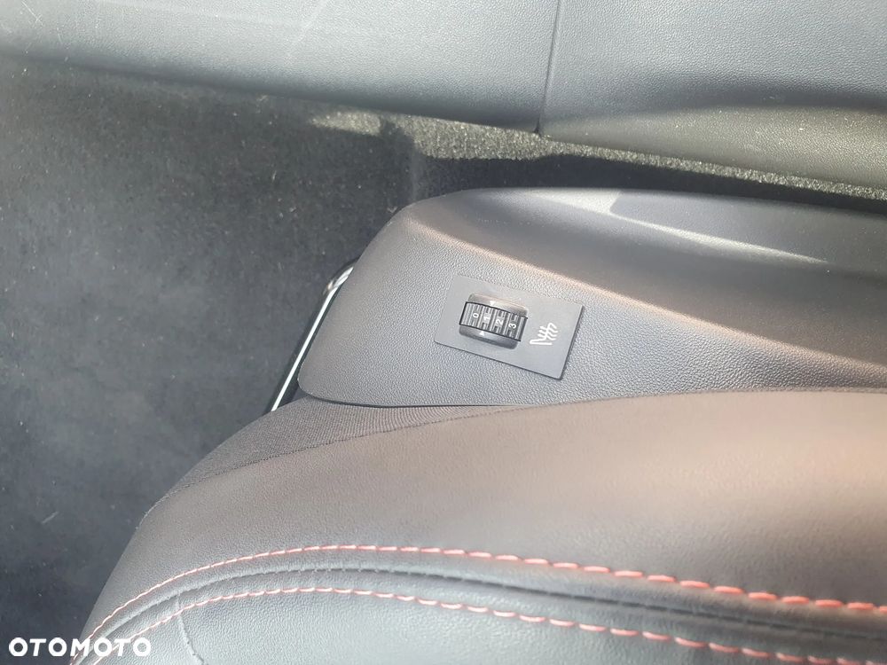 Peugeot 2008 PureTech 110 Stop&Start GT-Line Edition - 16