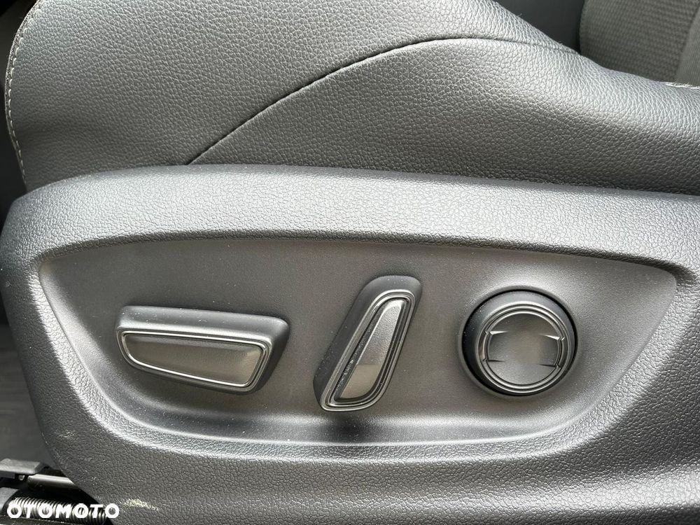 Toyota bZ4X 71.4kWh Prestige - 26