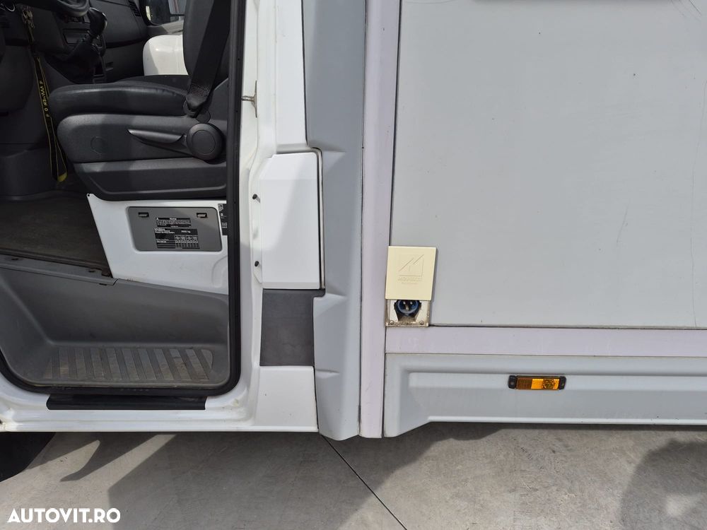 Mercedes-Benz Sprinter - 8