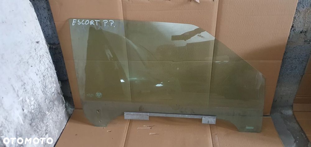 Szyba prawy przód przednia prawa Ford Escort MK7 Cabrio AS2 96r - 1