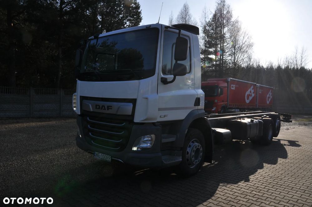 DAF CF 370 6x2 - 2