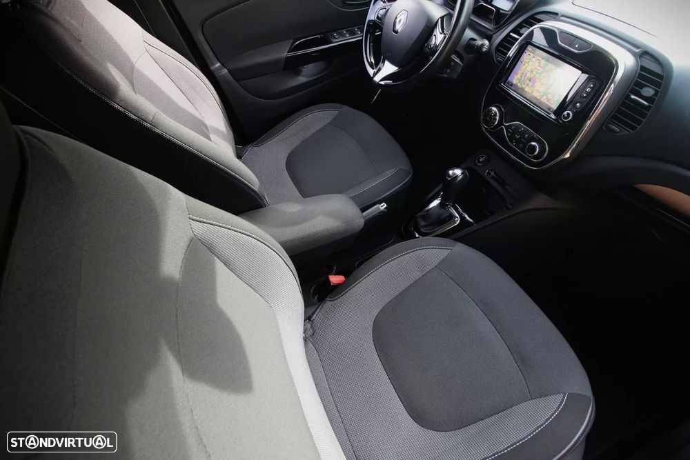 Renault Captur 1.2 TCe Initiale Paris EDC - 21