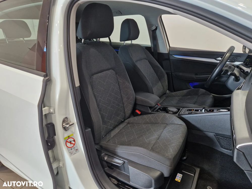 Volkswagen Golf 1.5 eTSI ACT DSG MHEV Life - 13