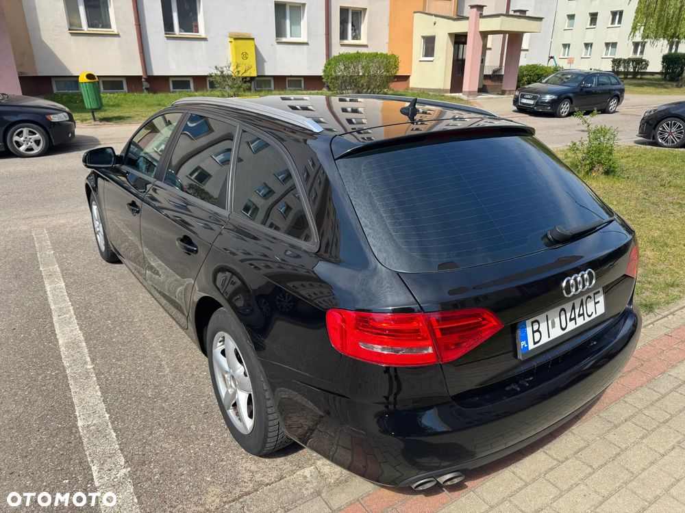 Audi A4 Avant 2.0 TDI DPF Ambiente - 5