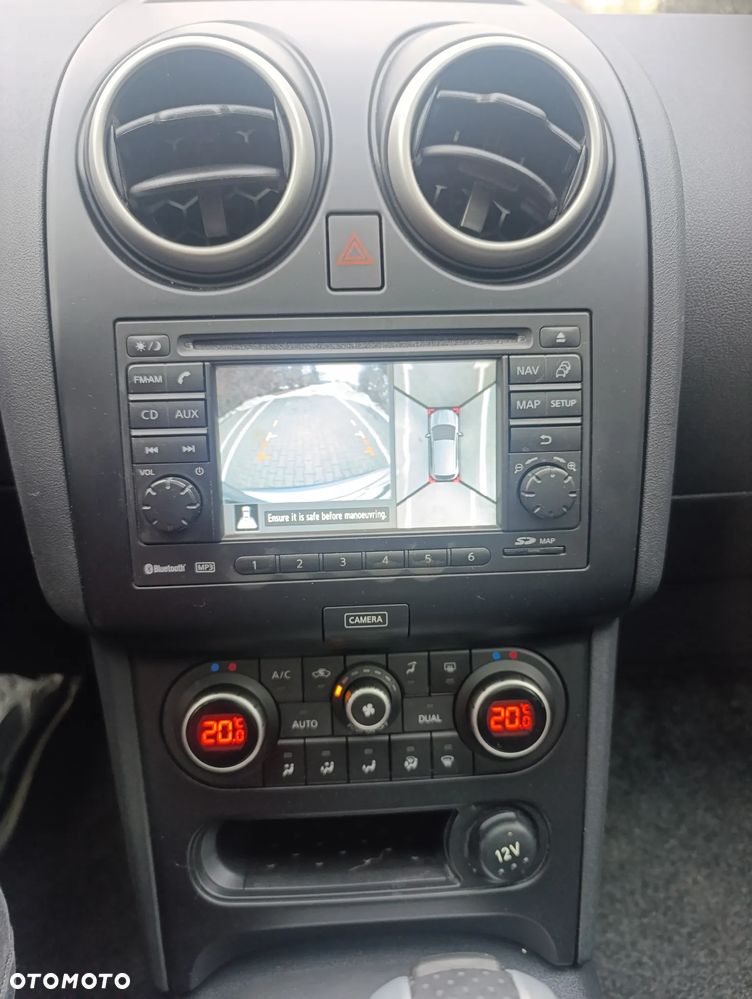 Nissan Qashqai 2.0 dCi 4x4 Tekna Premium - 7