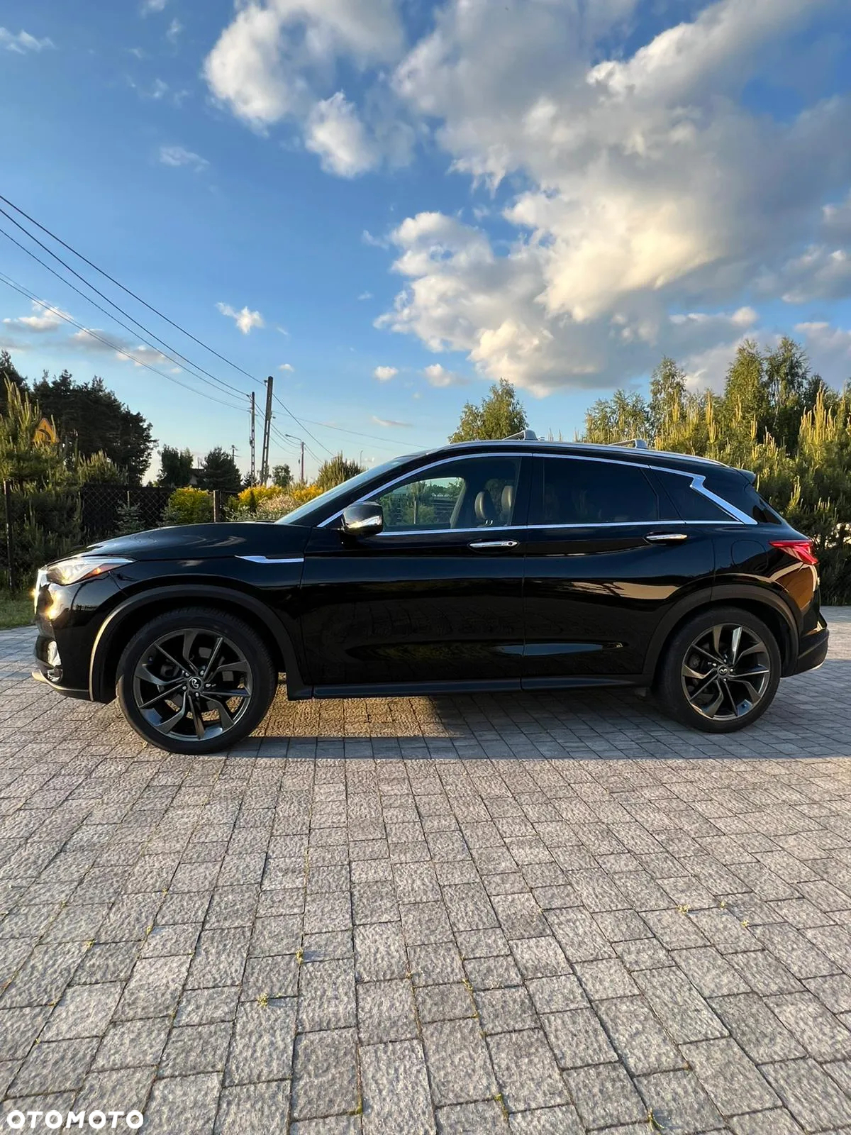 Infiniti QX50 - 11