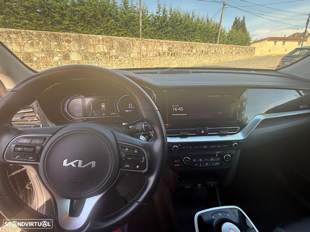 Kia e-Niro 39.2kWh Move 39 - 17