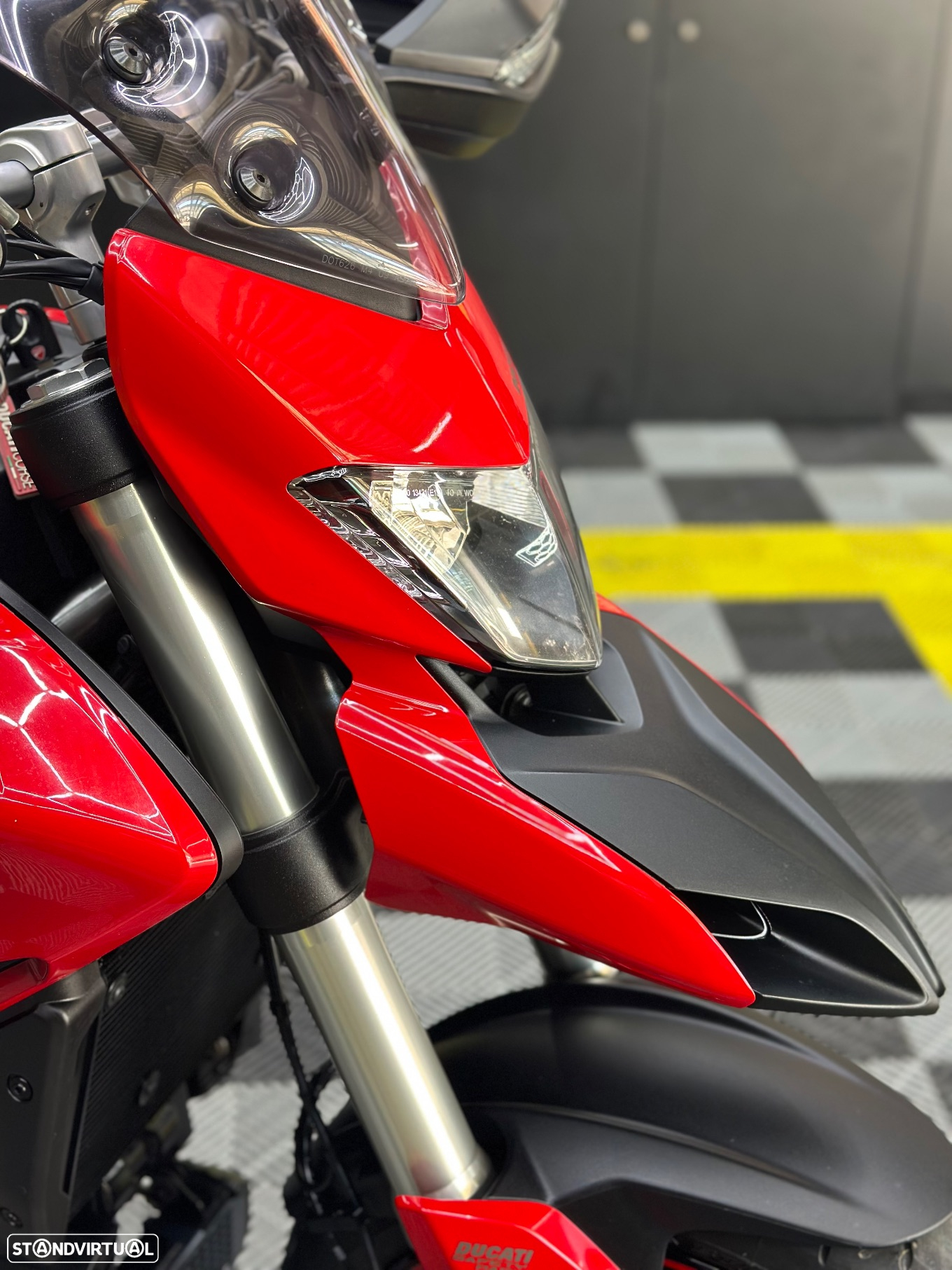 Ducati Hyperstrada 939 - 18
