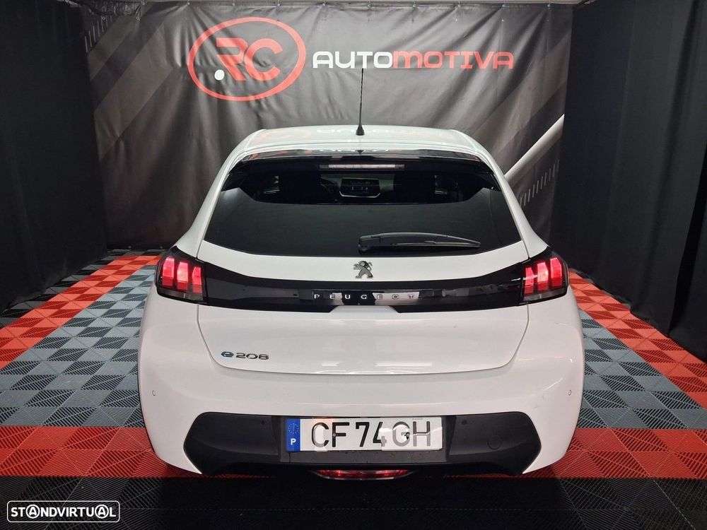 Peugeot e-208 50 kWh Allure Pack - 6