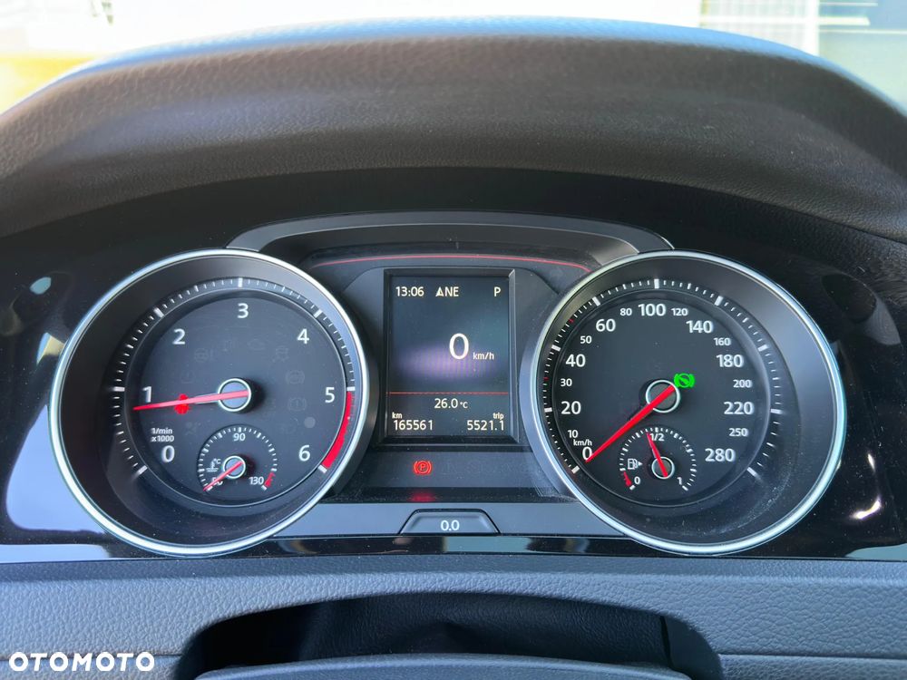 Volkswagen Golf - 14