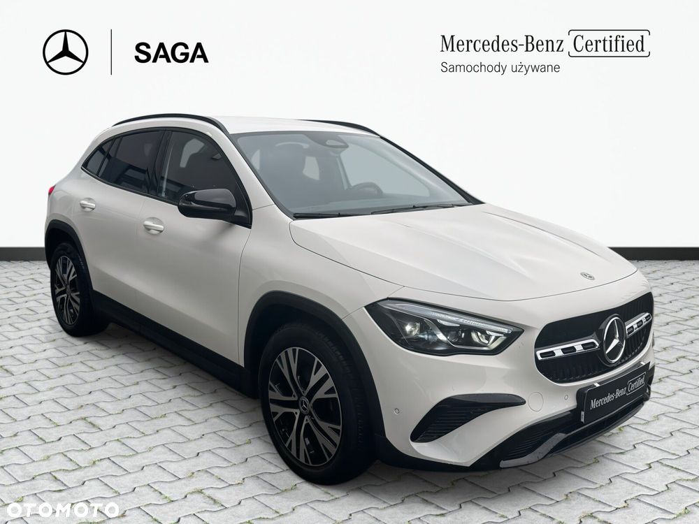 Mercedes-Benz GLA - 3