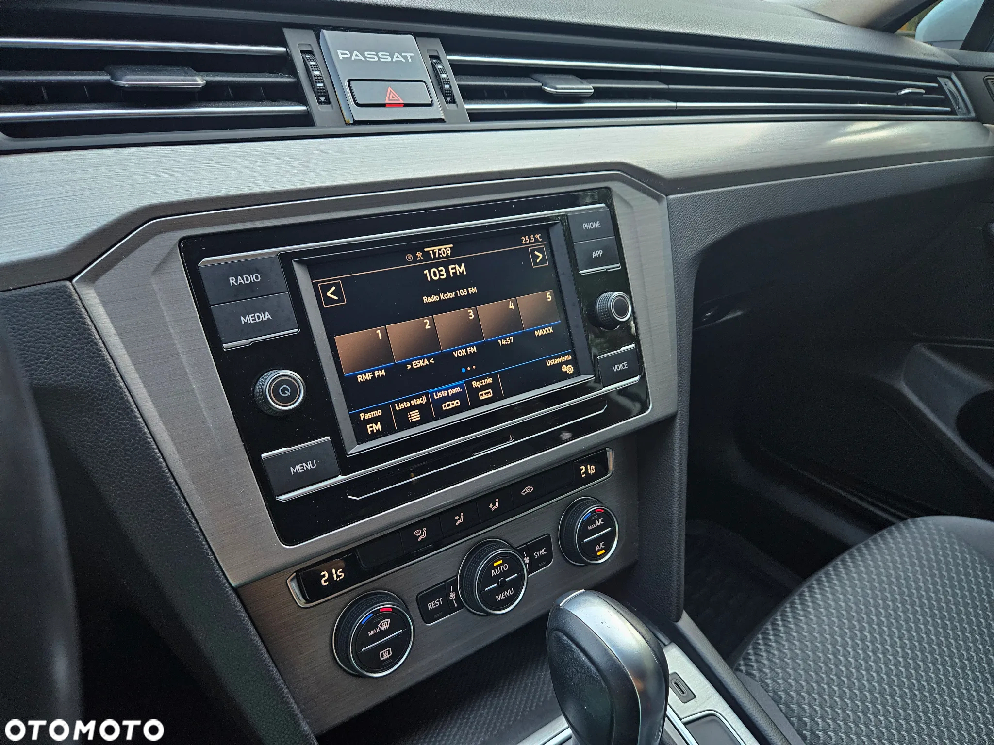 Volkswagen Passat 1.5 TSI EVO Essence DSG - 34