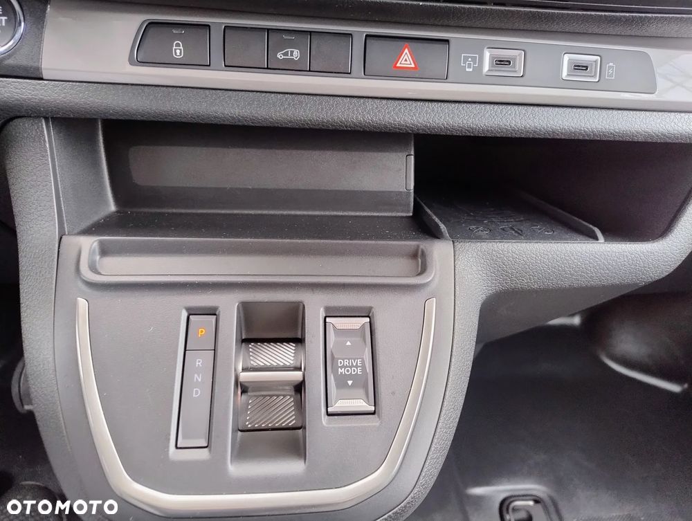Opel Evivaro - 21