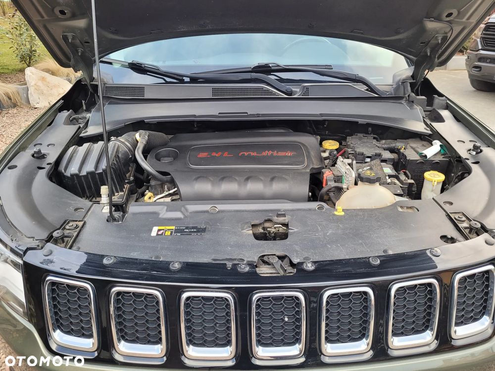 Jeep Compass - 17