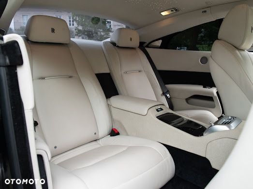 Rolls-Royce Wraith - 32