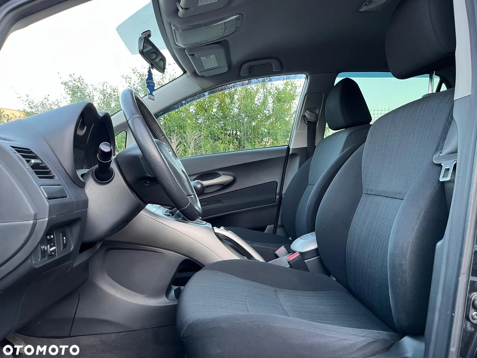 Toyota Auris 1.4 VVT-i - 29